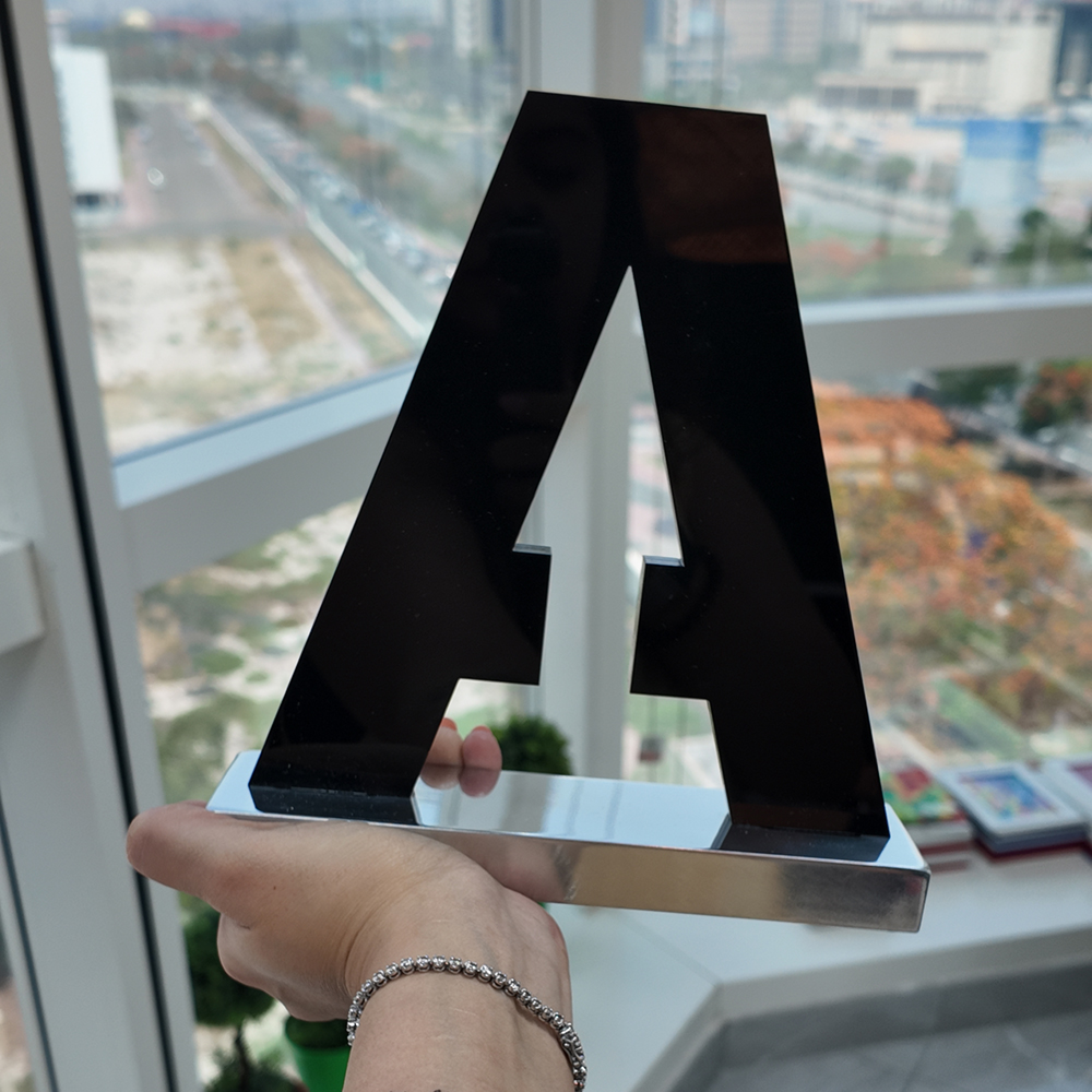 award-2